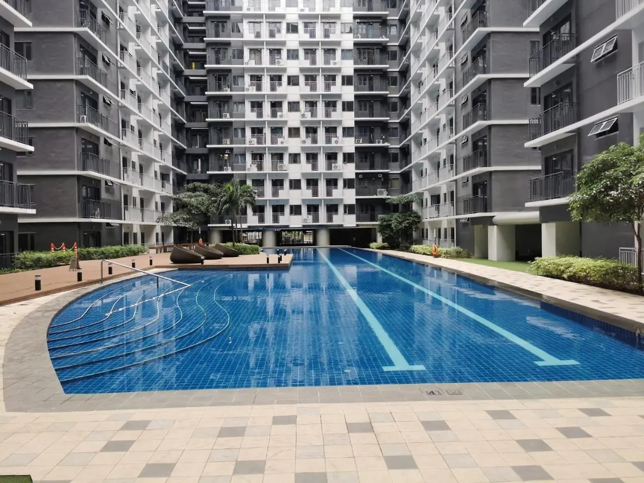 Good Day Staycation Shore 3 Pasay