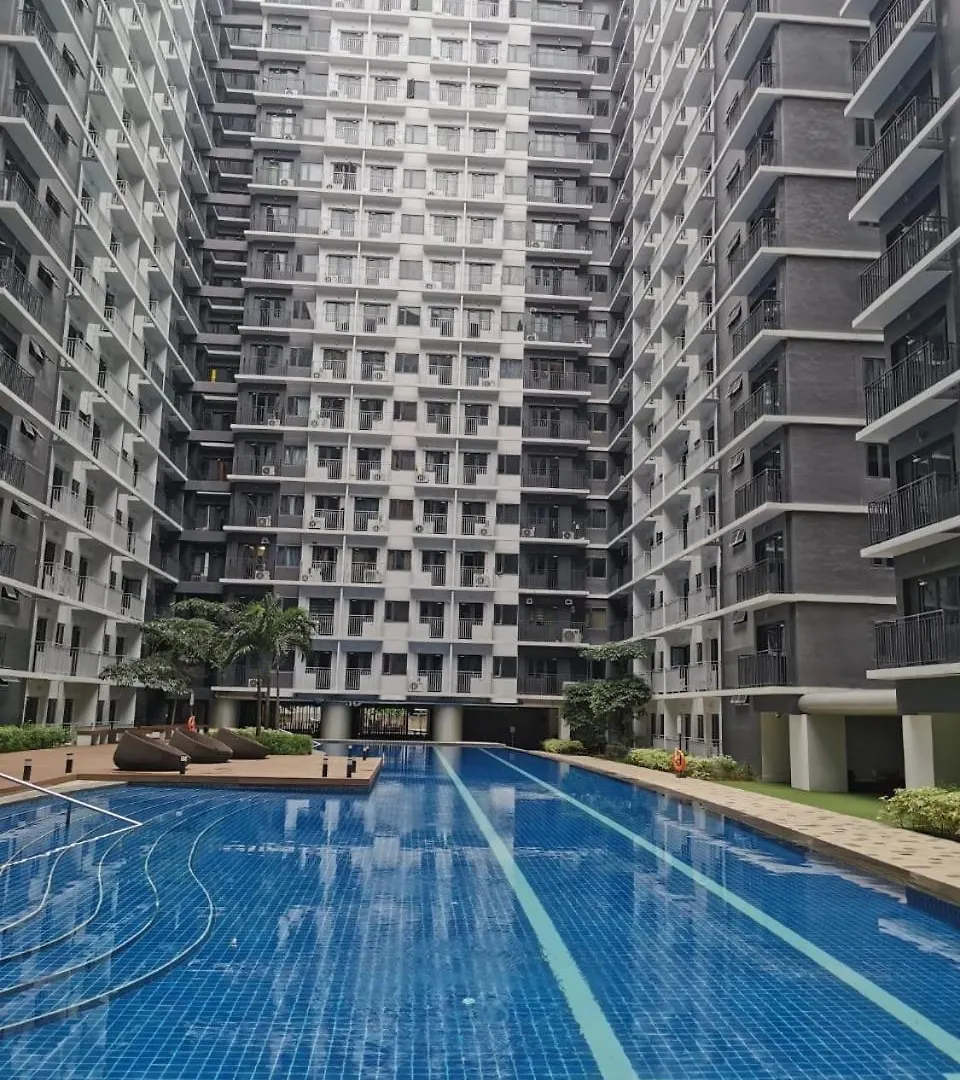 Good Day Staycation Shore 3 Pasay
